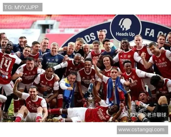 重庆足球队近期状态分析与表现评估及未来发展趋势探讨 重庆足球队近期状态分析与表现评估及未来发展趋势探讨